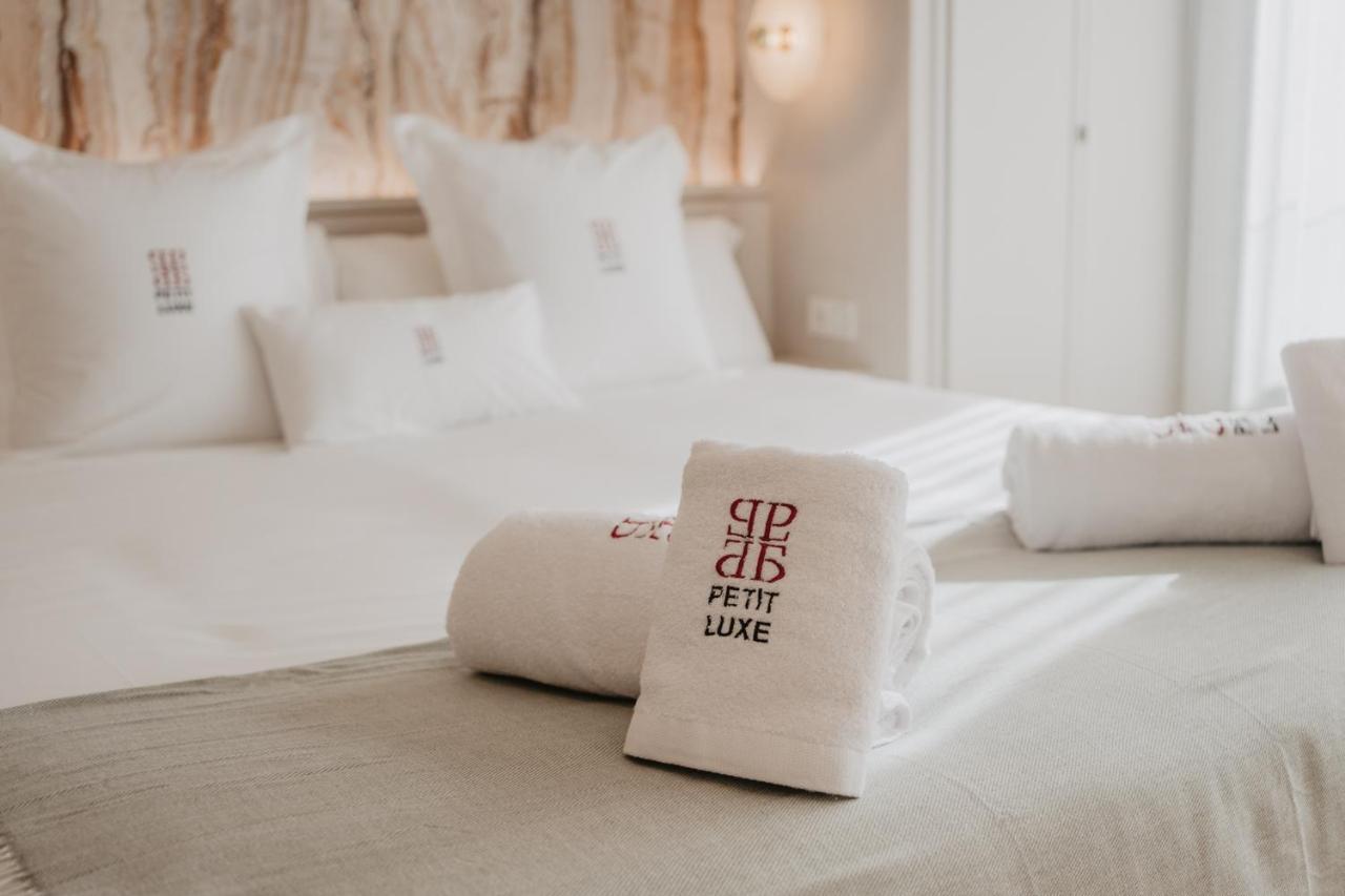 Hotel Petit Luxe Τεράσα Εξωτερικό φωτογραφία